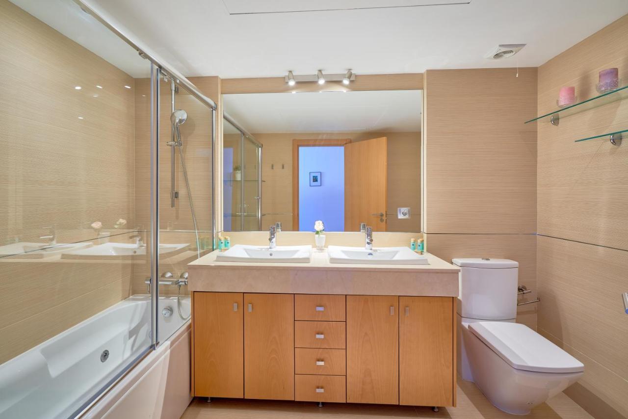 Neptuno Malaga Apartamento De Lujo Rincón de la Victoria Eksteriør billede