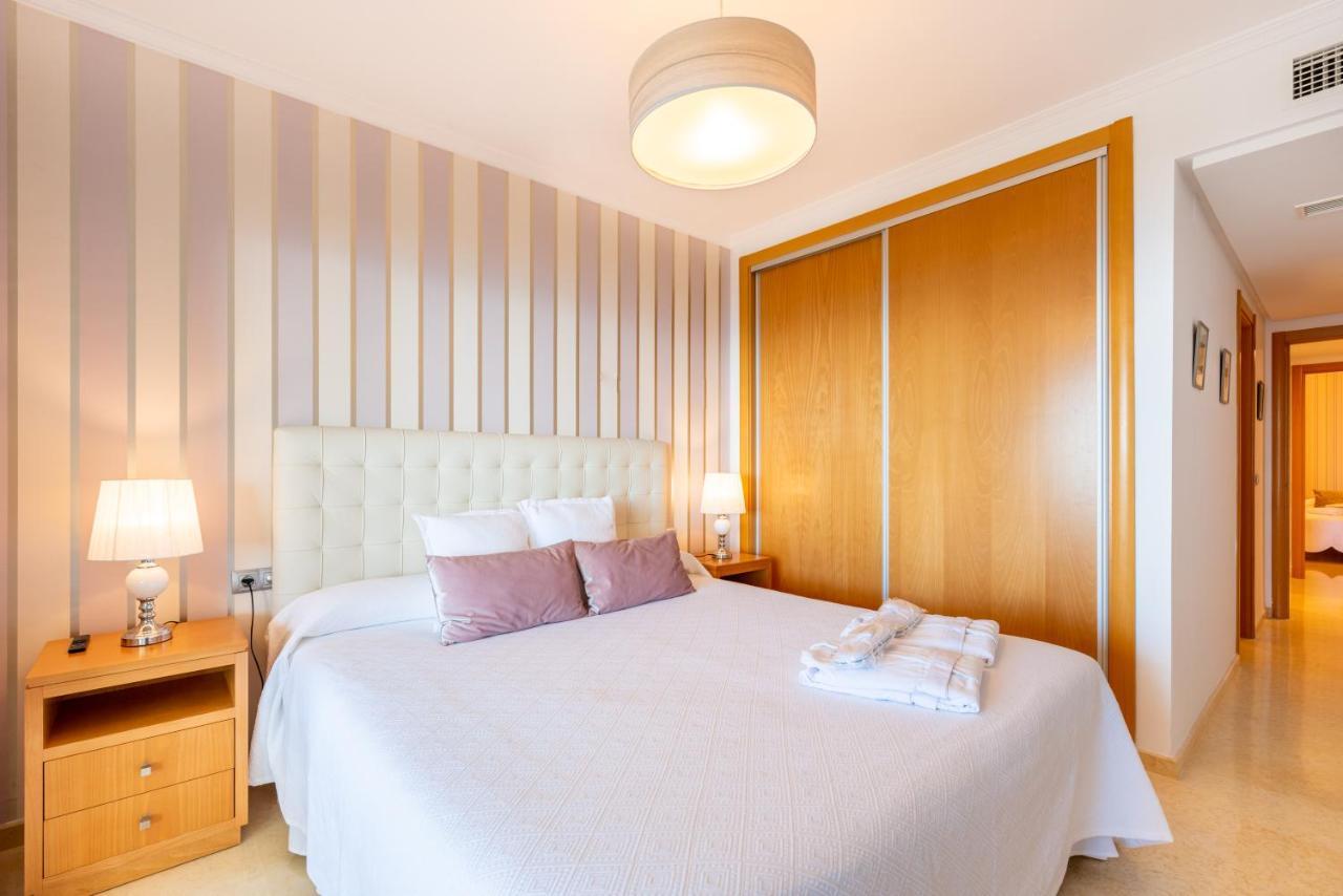 Neptuno Malaga Apartamento De Lujo Rincón de la Victoria Eksteriør billede