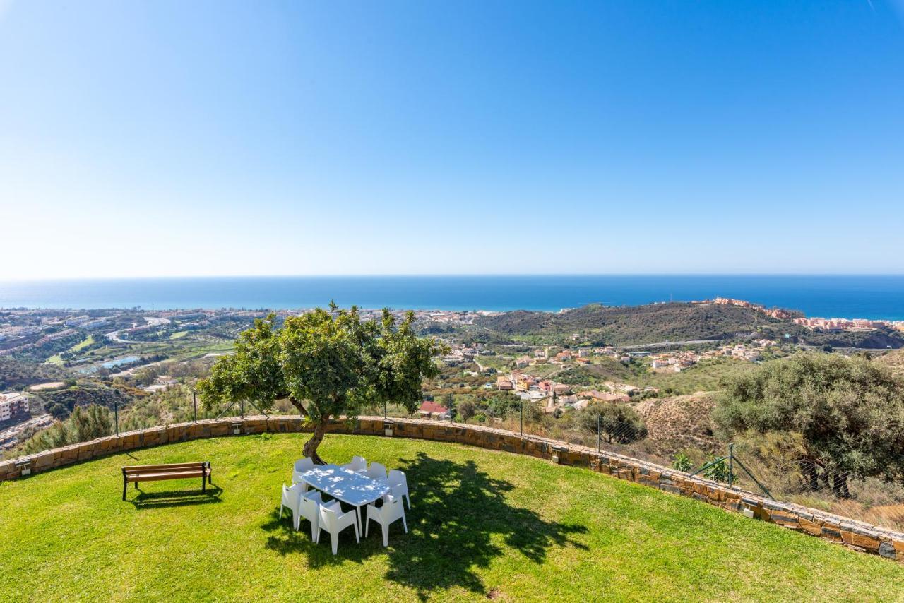Neptuno Malaga Apartamento De Lujo Rincón de la Victoria Eksteriør billede